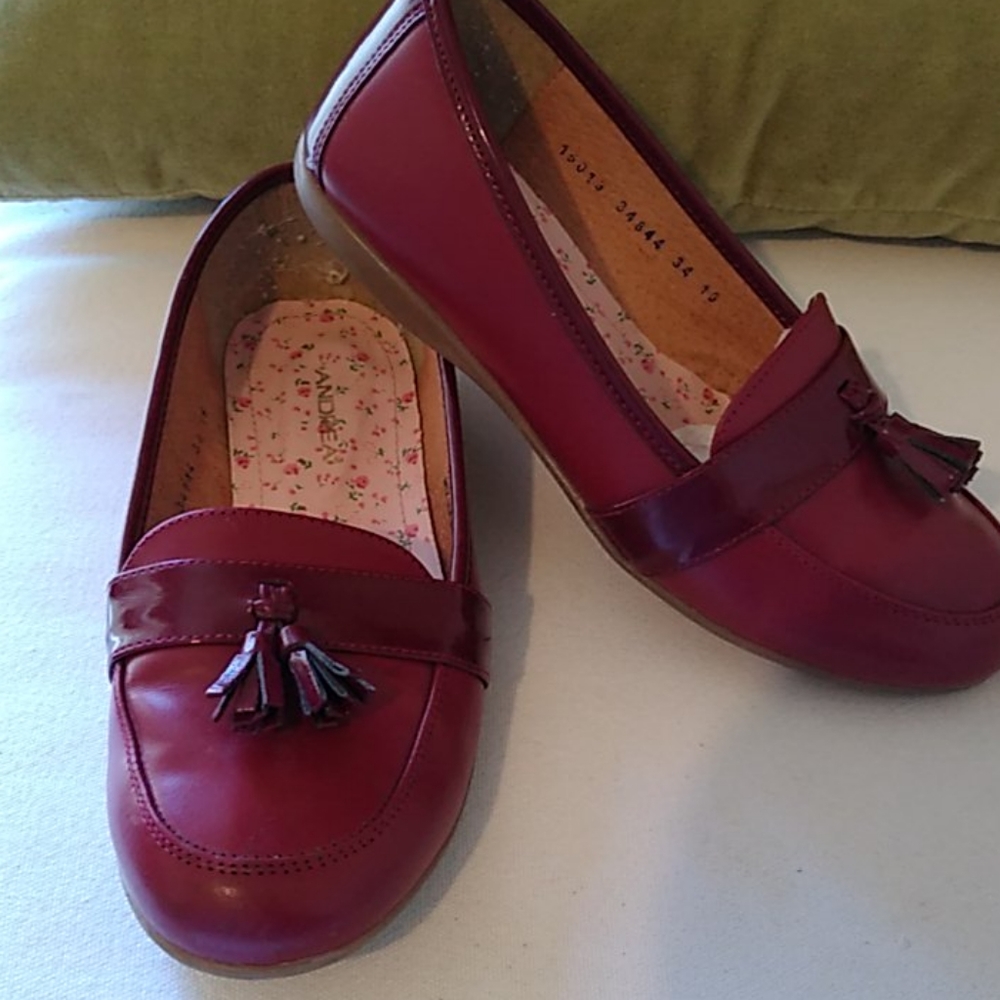 Girls Bordeaux Leather Loafer